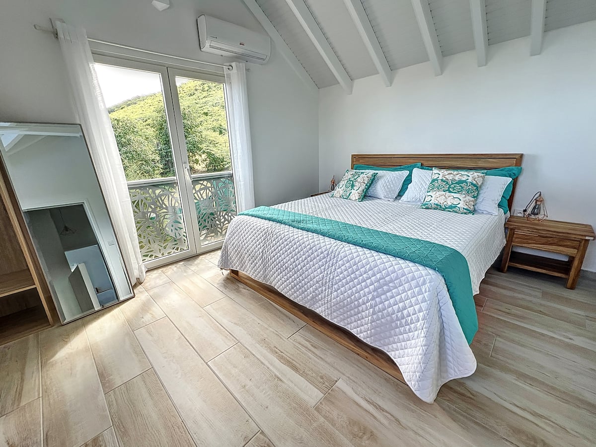 Villa avec piscine et vue mer — vue 6