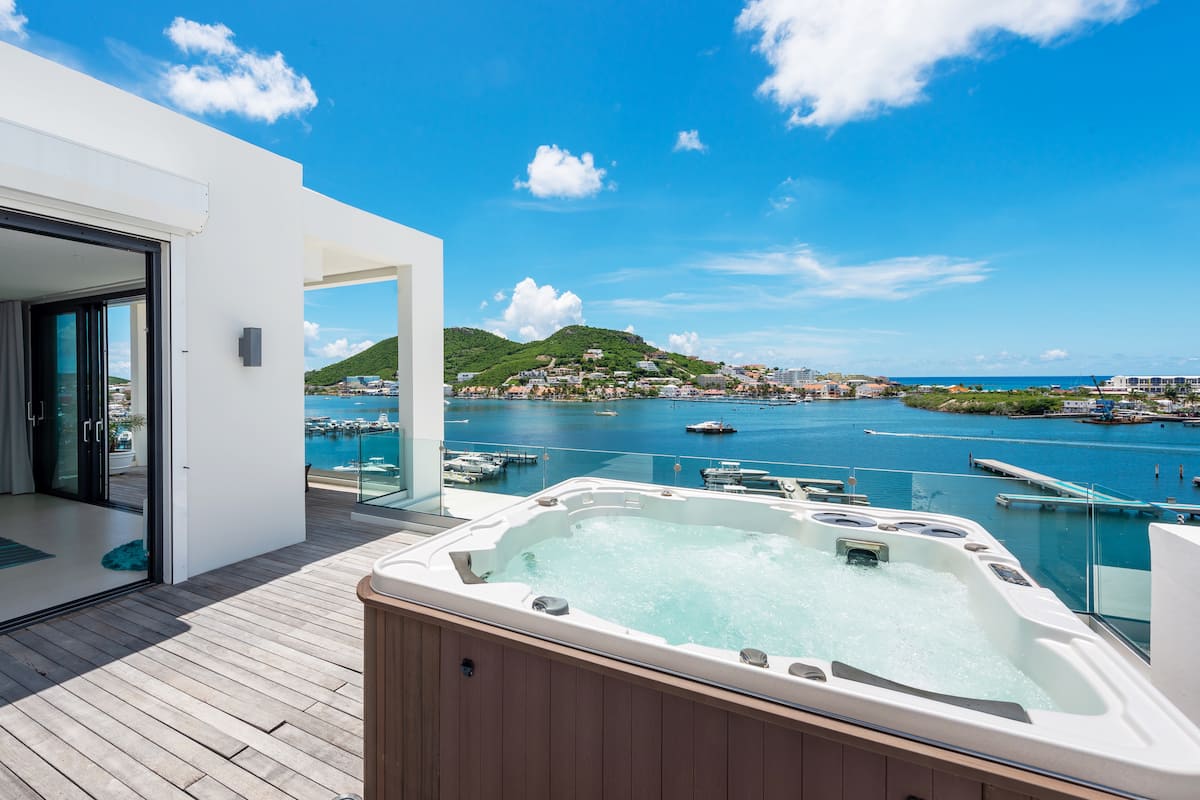 Penthouse panoramique sur le lagon — vue 4